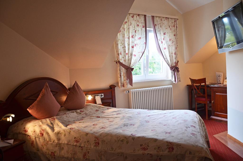 Hotel Muehle Binzen Ruang foto