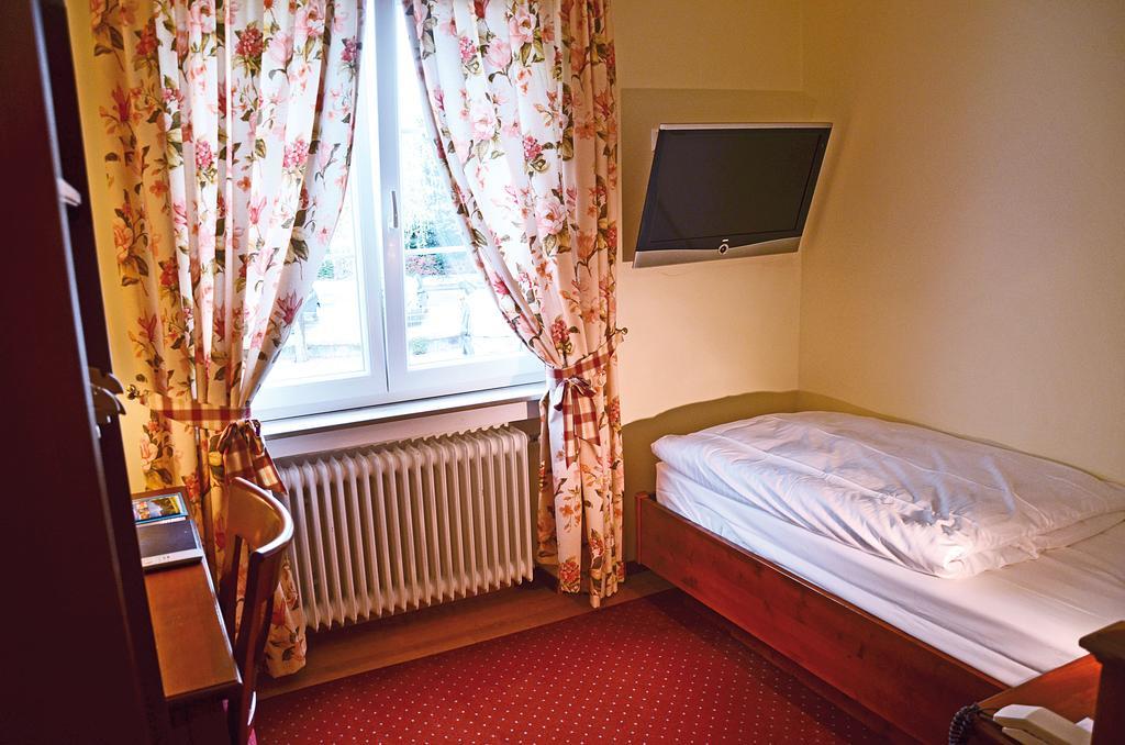 Hotel Muehle Binzen Bagian luar foto