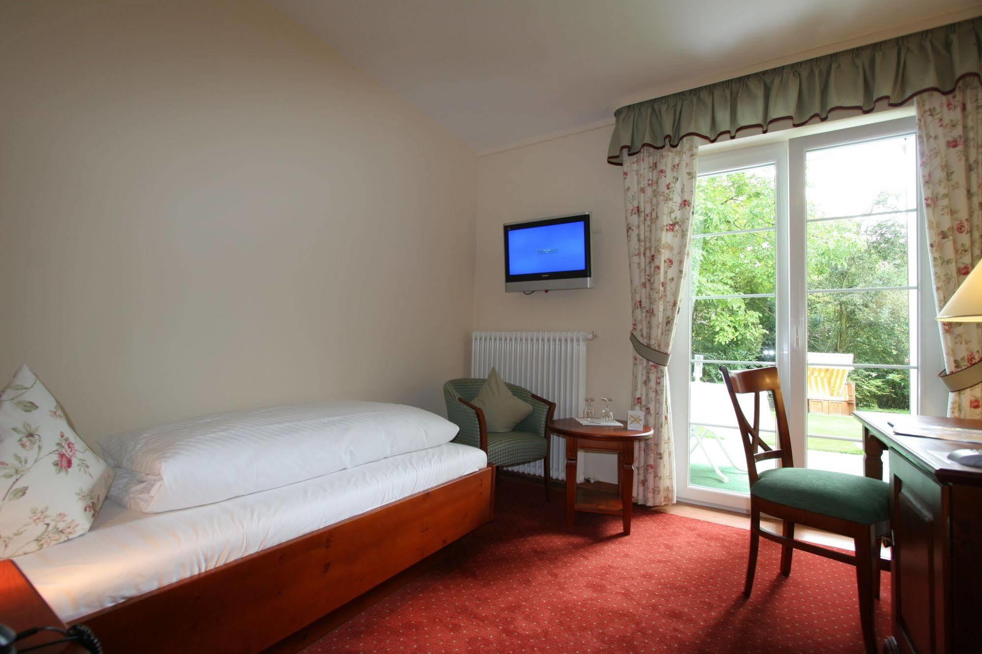 Hotel Muehle Binzen Bagian luar foto
