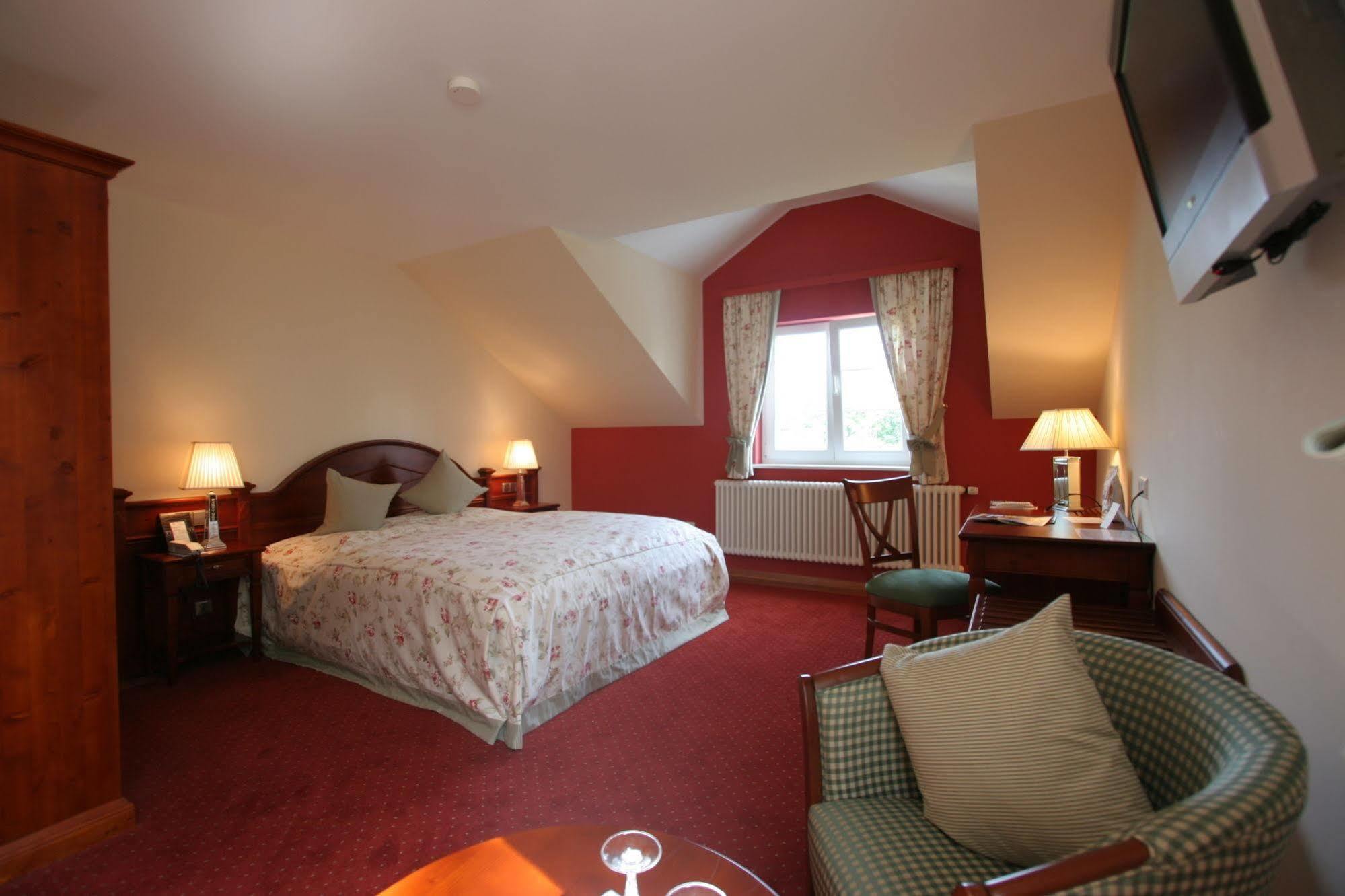 Hotel Muehle Binzen Bagian luar foto