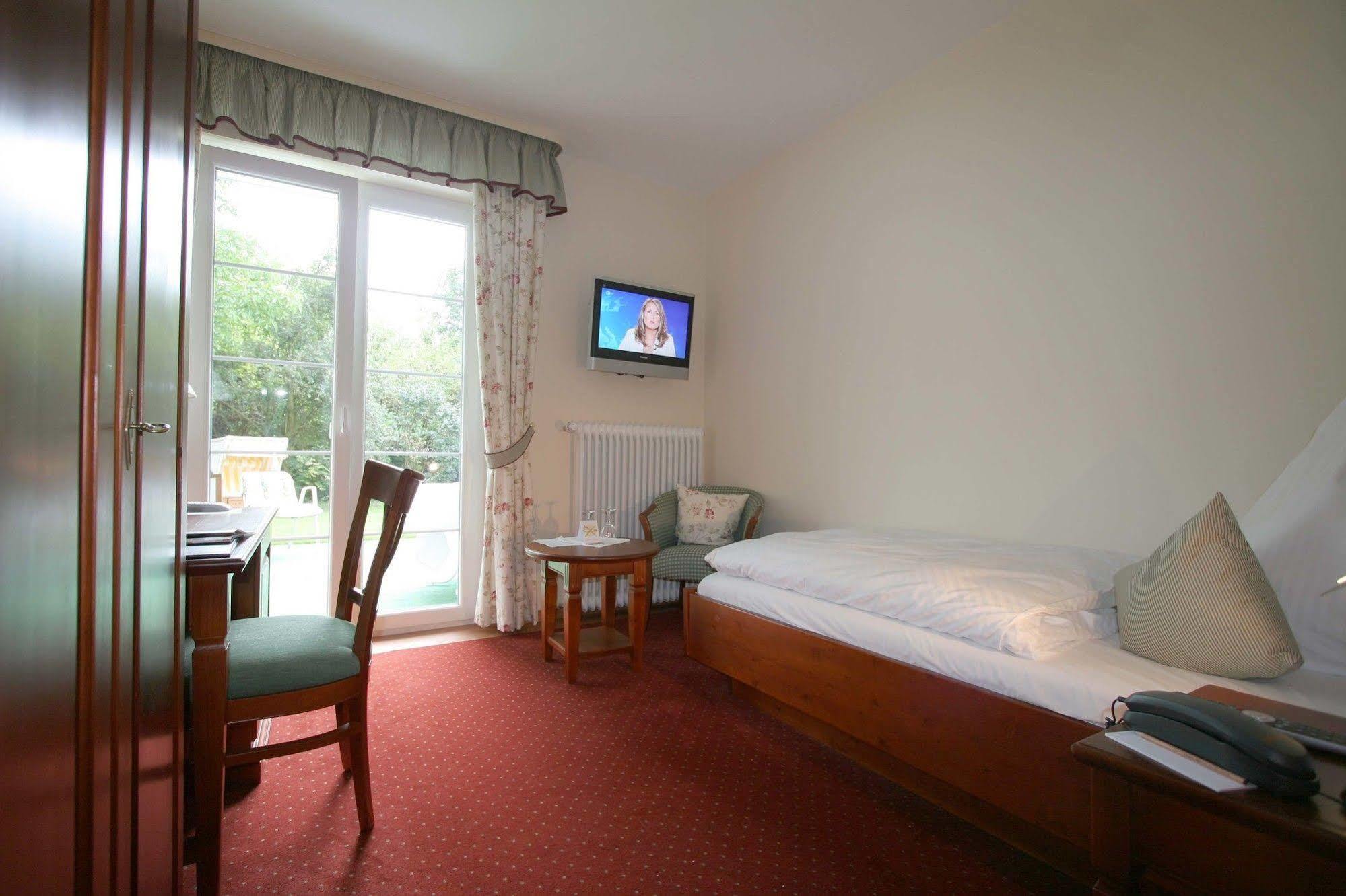 Hotel Muehle Binzen Bagian luar foto