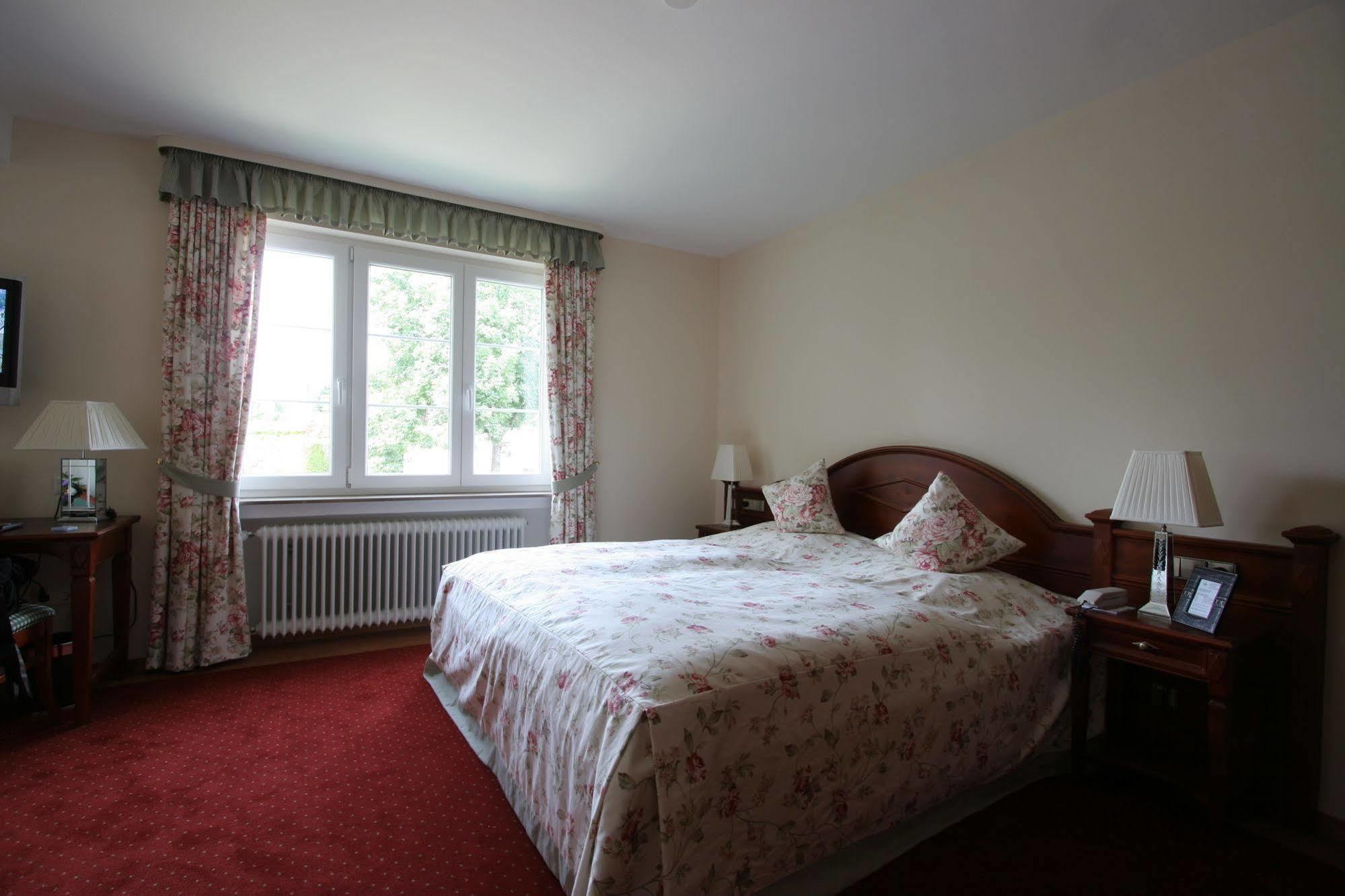 Hotel Muehle Binzen Bagian luar foto